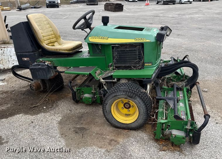 image for item FB8547 John Deere 2653A reel mower
