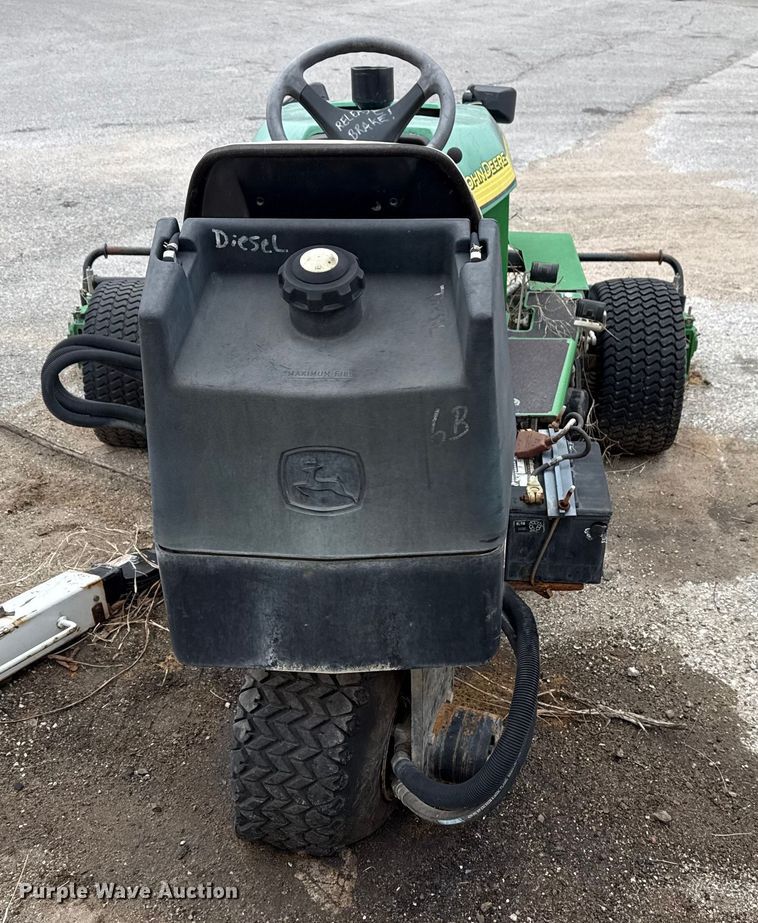 image for item FB8547 John Deere 2653A reel mower