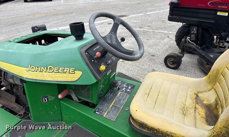 image for item FB8547 John Deere 2653A reel mower