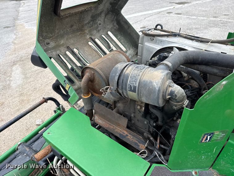 image for item FB8547 John Deere 2653A reel mower