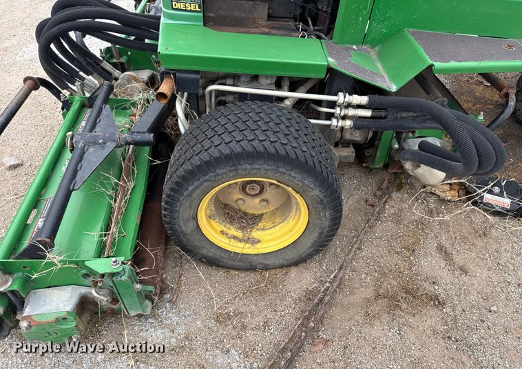 image for item FB8547 John Deere 2653A reel mower