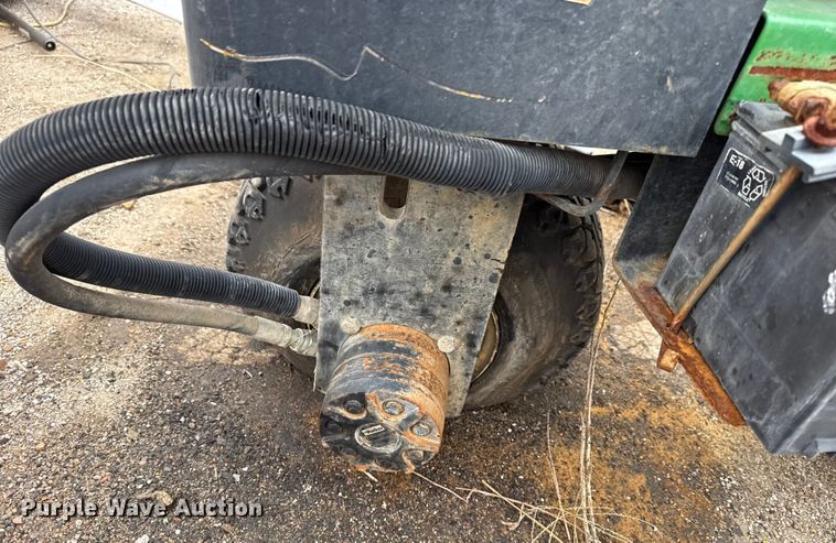 image for item FB8547 John Deere 2653A reel mower