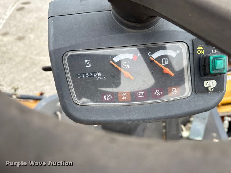 image for item FB8548 Hustler 7700 reel mower