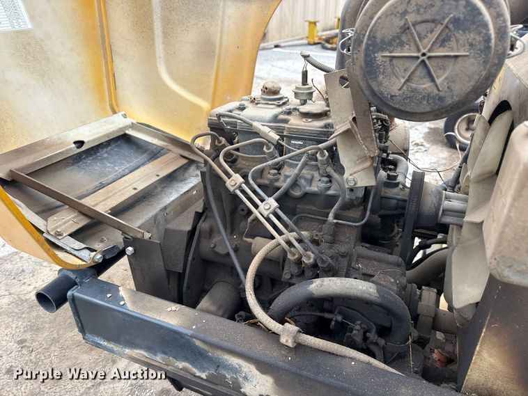 image for item FB8548 Hustler 7700 reel mower