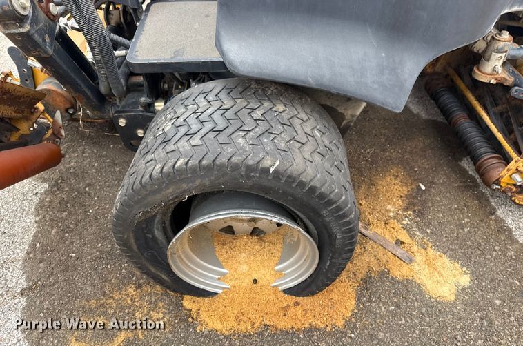 image for item FB8548 Hustler 7700 reel mower