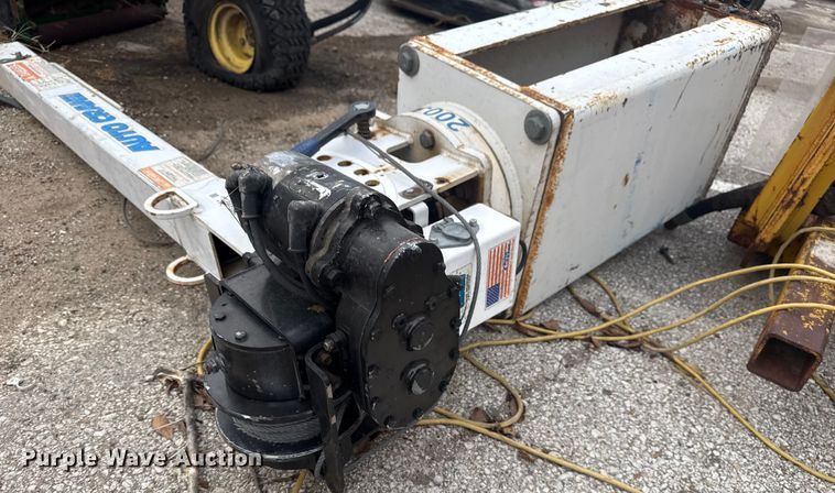 image for item FB8549 Auto Crane 2003 crane 