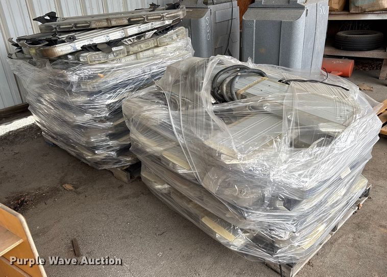 image for item FB8551 Approximately 57 light bars