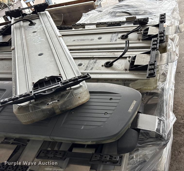 image for item FB8551 Approximately 57 light bars