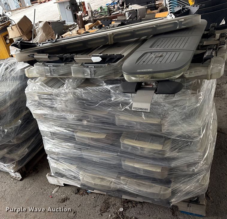 image for item FB8551 Approximately 57 light bars