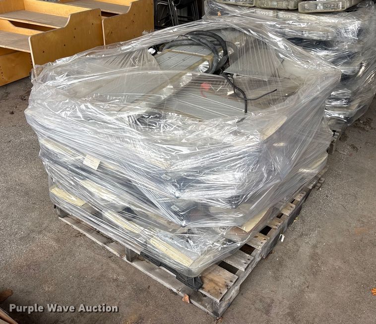 image for item FB8551 Approximately 57 light bars