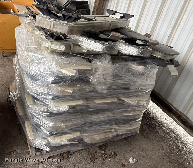 image for item FB8551 Approximately 57 light bars