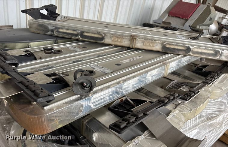 image for item FB8551 Approximately 57 light bars