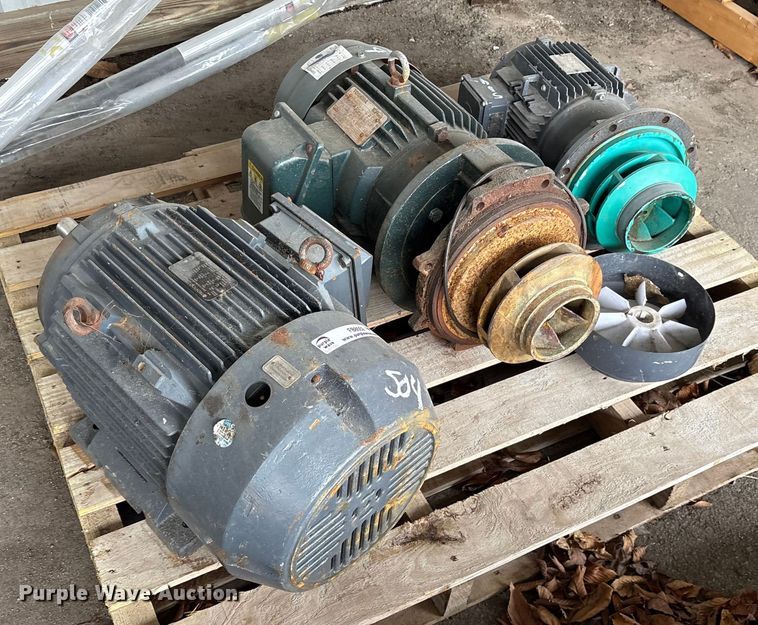 image for item FB8552 (3) pump motors