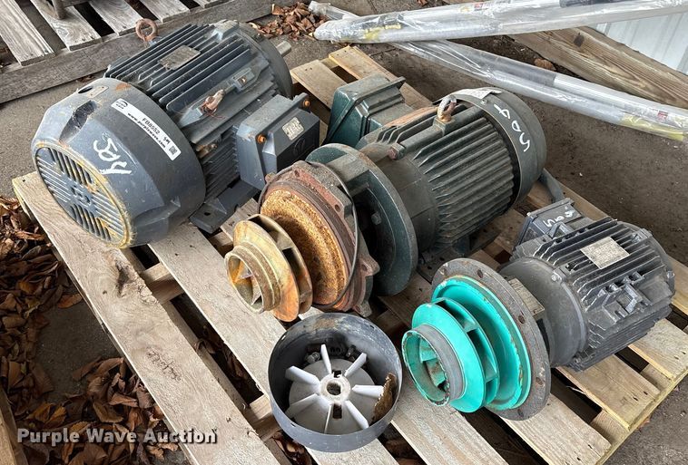 image for item FB8552 (3) pump motors