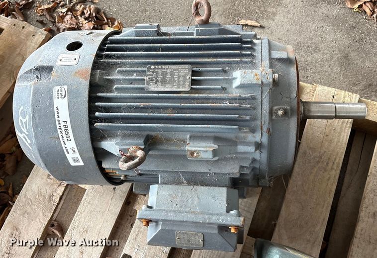 image for item FB8552 (3) pump motors
