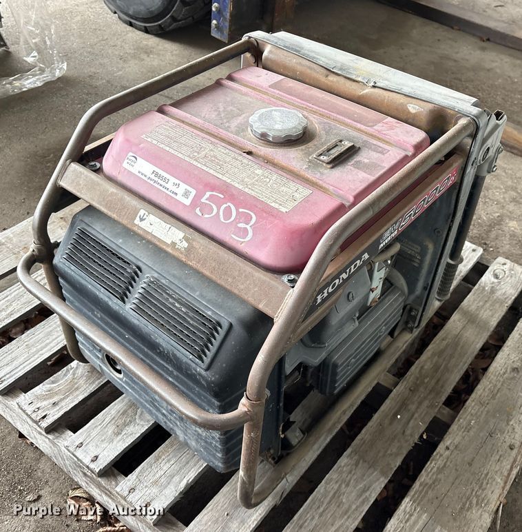 image for item FB8553 2009 Honda 5000IS generator