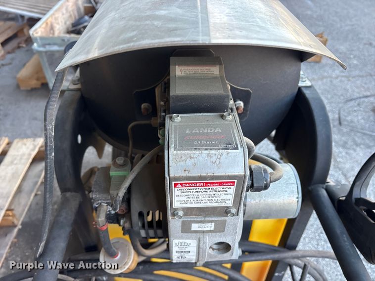 image for item FB8554 Landa MHC4-35324E pressure washer