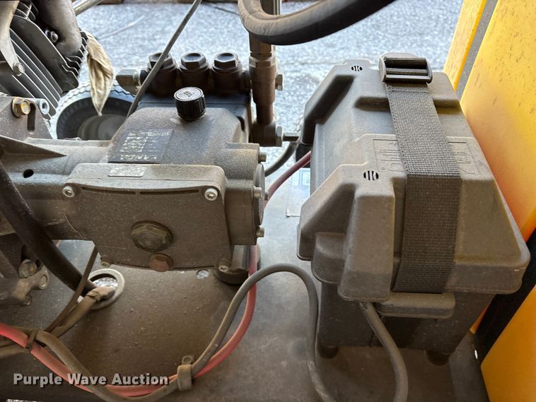 image for item FB8554 Landa MHC4-35324E pressure washer