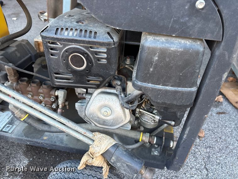 image for item FB8554 Landa MHC4-35324E pressure washer