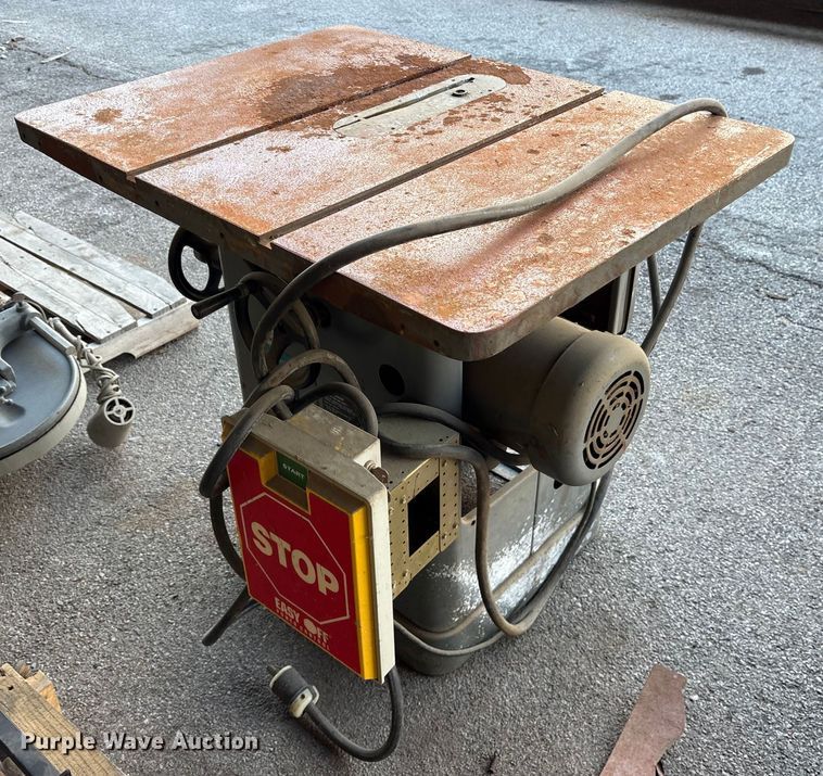 image for item FB8556 Rockwell Unisaw 34-761 table saw