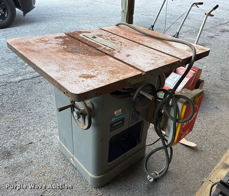 image for item FB8556 Rockwell Unisaw 34-761 table saw