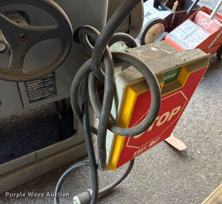 image for item FB8556 Rockwell Unisaw 34-761 table saw