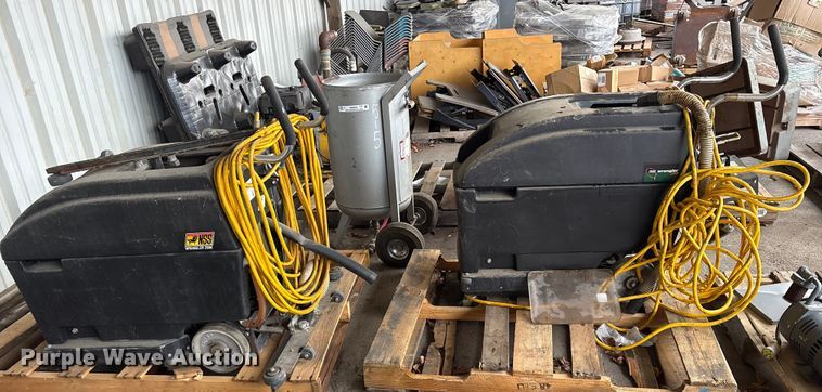 image for item FB8557 (2) Wrangler 2008 CE floor machines