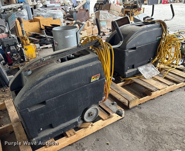 image for item FB8557 (2) Wrangler 2008 CE floor machines