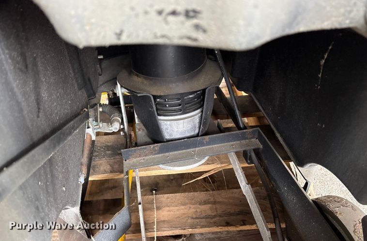 image for item FB8557 (2) Wrangler 2008 CE floor machines