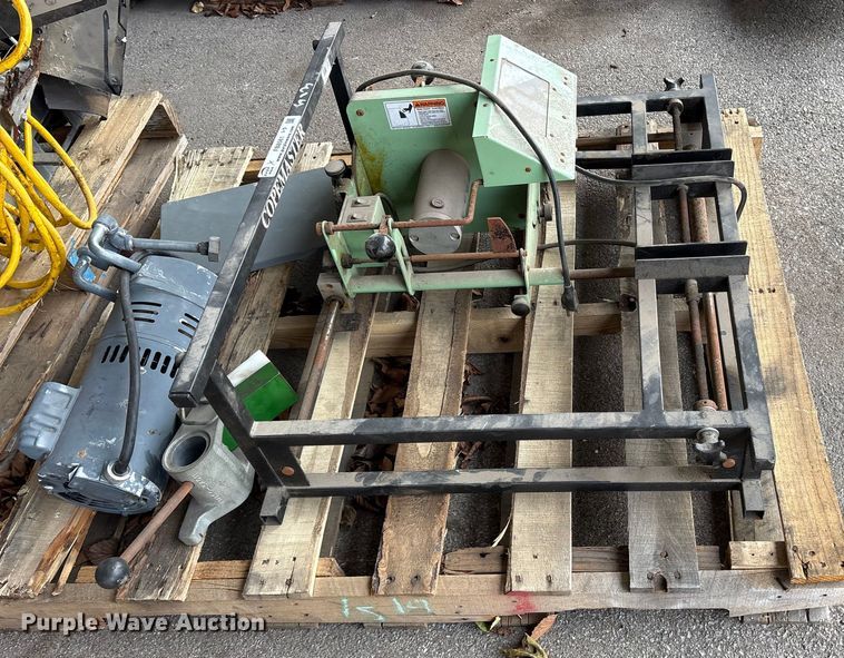 image for item FB8561 Copemaster coping saw