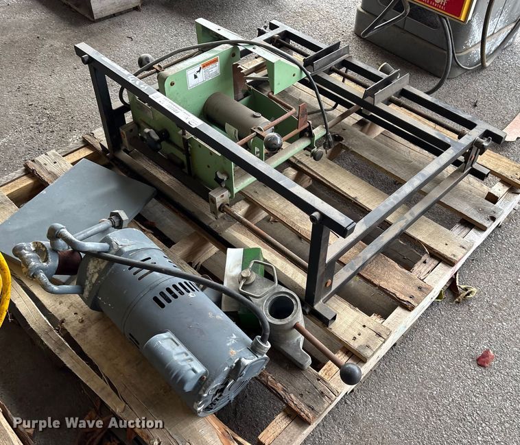 image for item FB8561 Copemaster coping saw