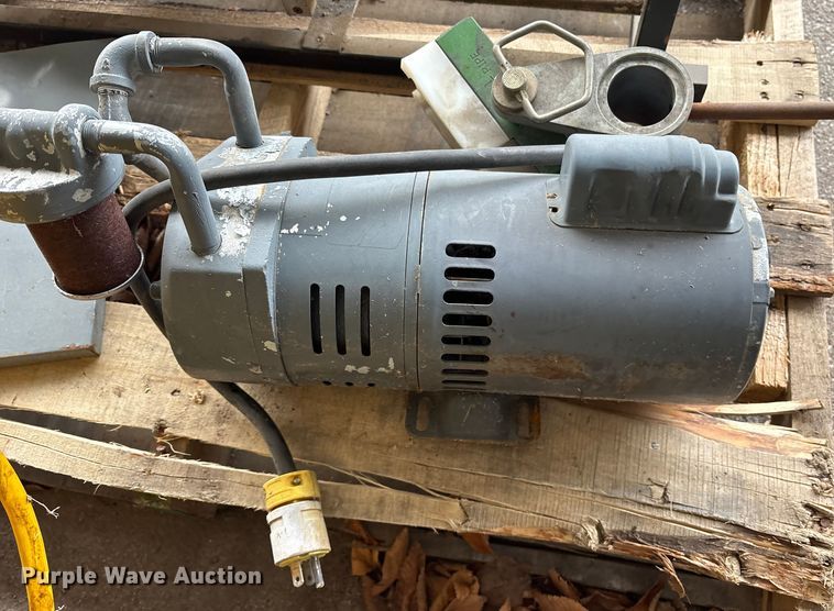 image for item FB8561 Copemaster coping saw