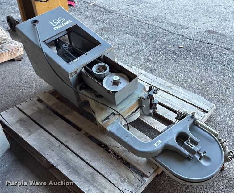 image for item FB8563 Rockwell 28-300 bandsaw