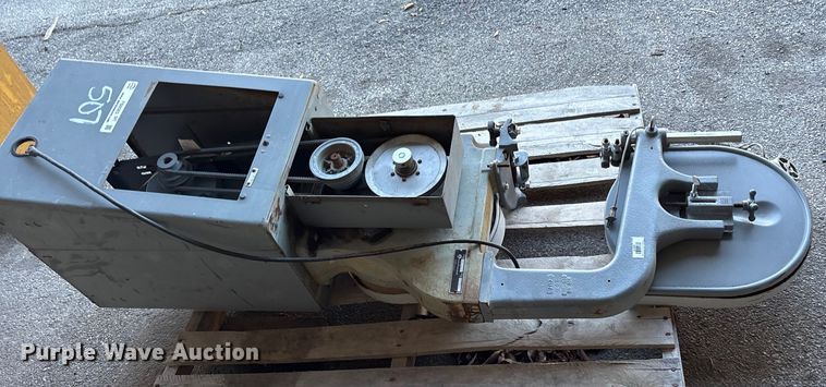 image for item FB8563 Rockwell 28-300 bandsaw
