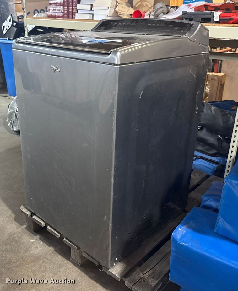 image for item FB8568 Whirlpool Cabrio top load washer