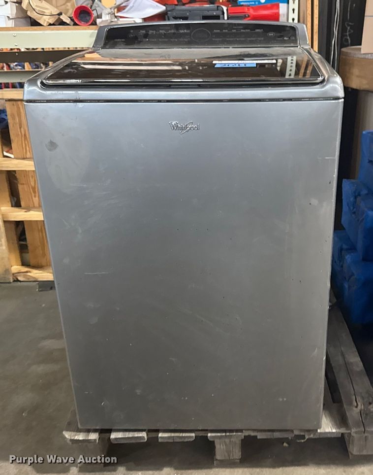 image for item FB8568 Whirlpool Cabrio top load washer