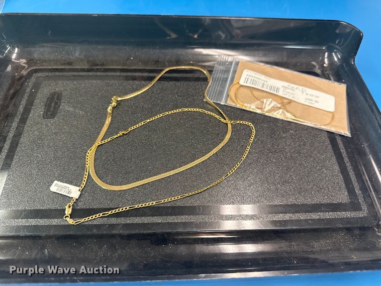 image for item FB8572 (3) 14k gold necklaces 