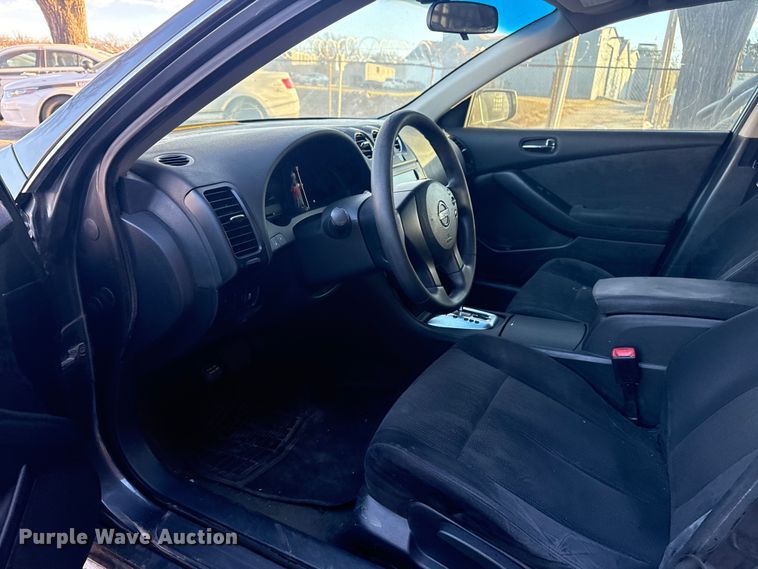 image for item FB8575 2012 Nissan Altima 