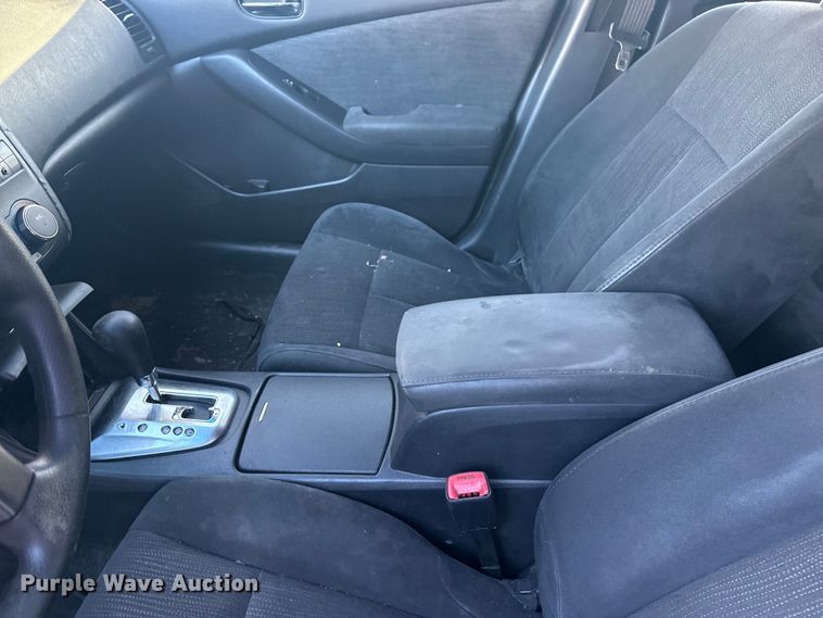 image for item FB8575 2012 Nissan Altima 