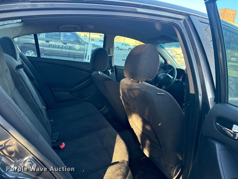 image for item FB8575 2012 Nissan Altima 