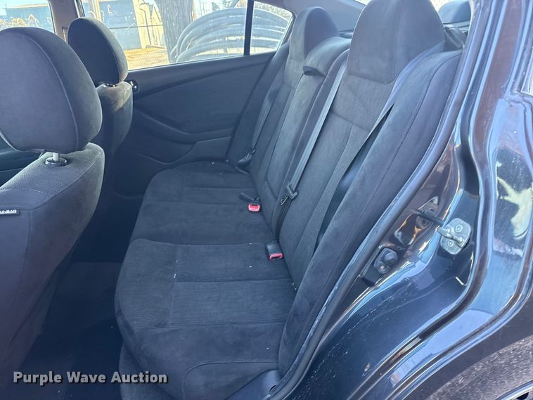 image for item FB8575 2012 Nissan Altima 