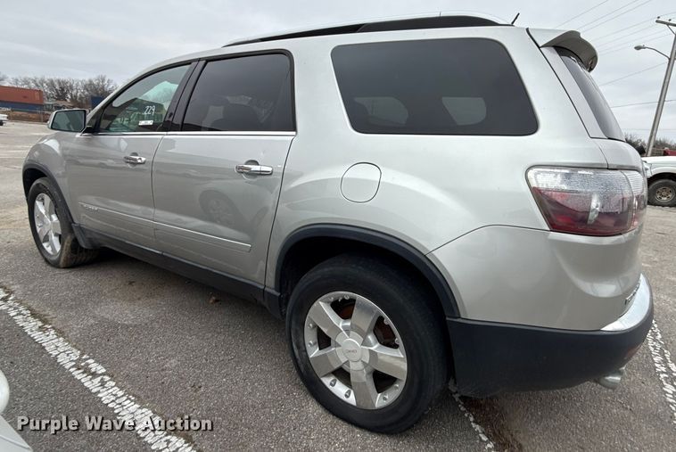 image for item FB8576 2007 GMC Acadia SUV