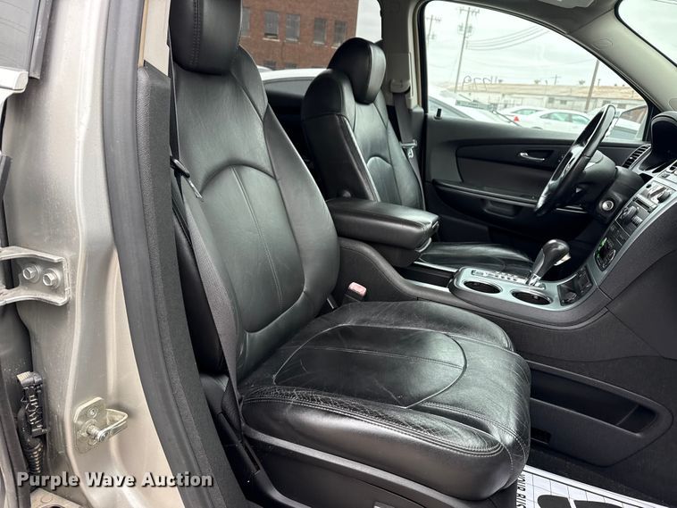 image for item FB8576 2007 GMC Acadia SUV