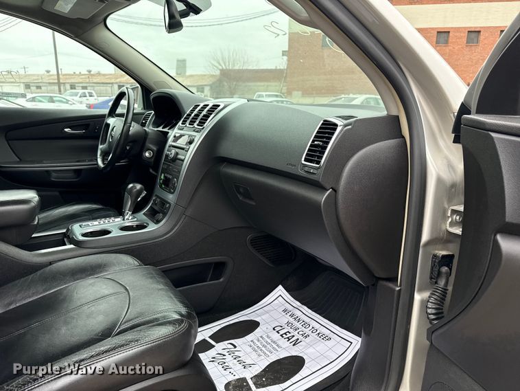 image for item FB8576 2007 GMC Acadia SUV