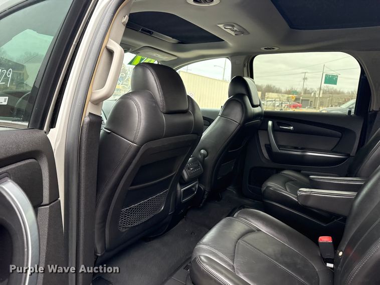 image for item FB8576 2007 GMC Acadia SUV