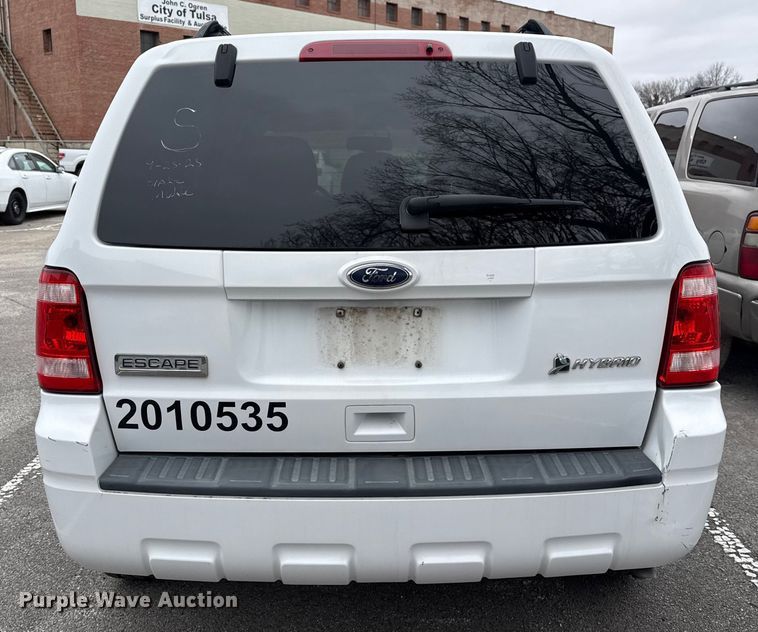 image for item FB8579 2010 Ford Escape Hybrid SUV