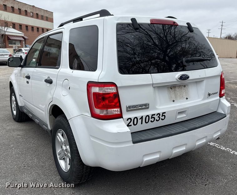 image for item FB8579 2010 Ford Escape Hybrid SUV