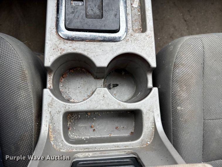 image for item FB8579 2010 Ford Escape Hybrid SUV