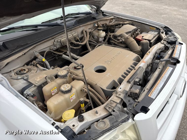 image for item FB8579 2010 Ford Escape Hybrid SUV