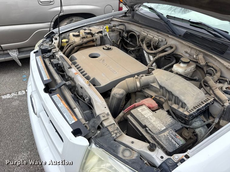 image for item FB8579 2010 Ford Escape Hybrid SUV